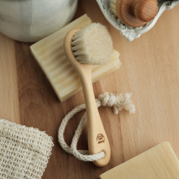 Natural Goat Hair Face Brush