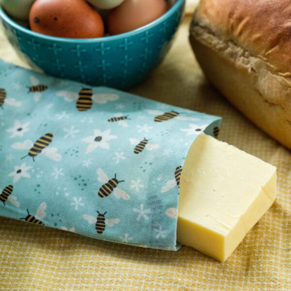 Beeswax Cheese Storage Bag - Bee Happy