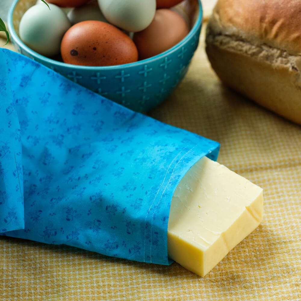 Beeswax Cheese Storage Bag - Spring Blue