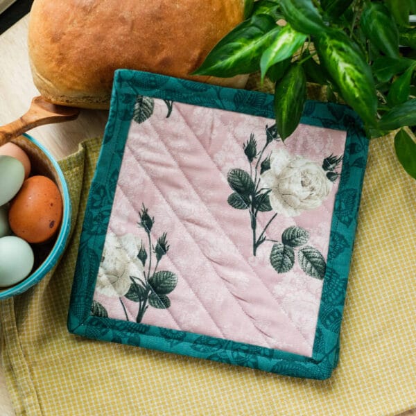 Pot Holder - Rosy Hill